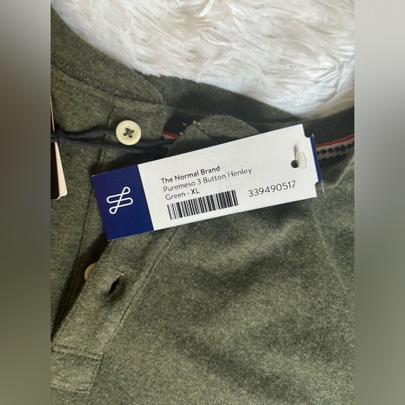 The normal brand Men’s Puremeso 3 button Henley - Picture 8 of 8
